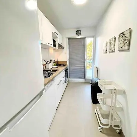 Apartament Le Maeva : 4 Prs, Clim, Garage, Piscine Antibes